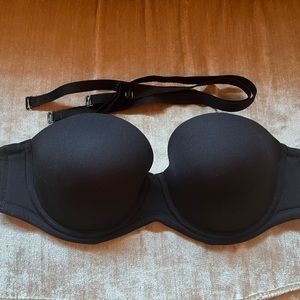 🎉LIKE NEW Wacoal Red Carpet convertible strapless bra